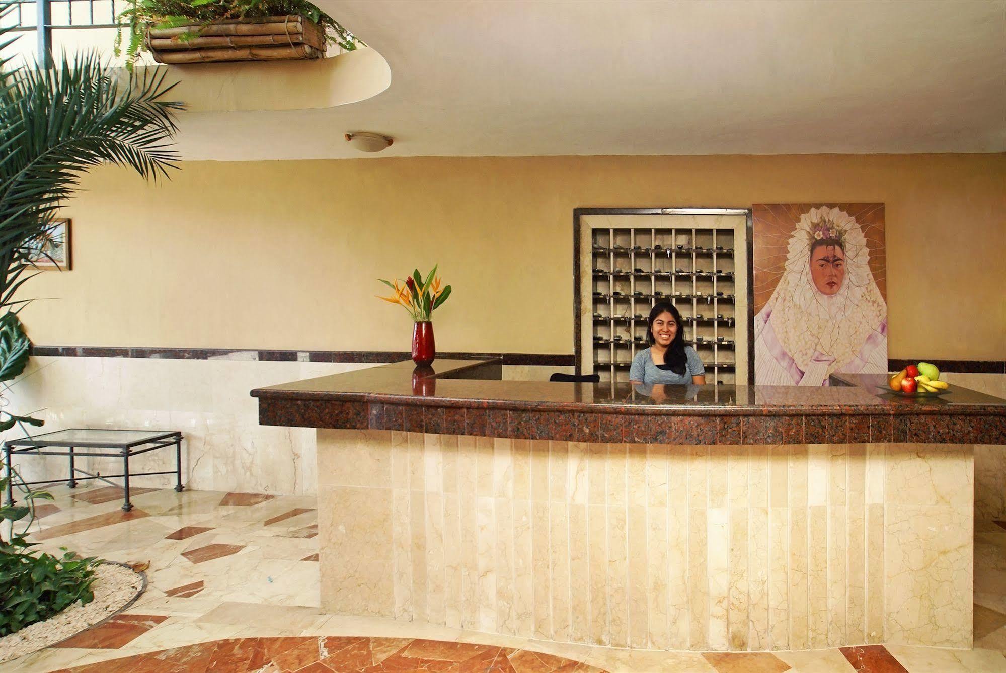 Dogtown Suites Cancun Exterior photo