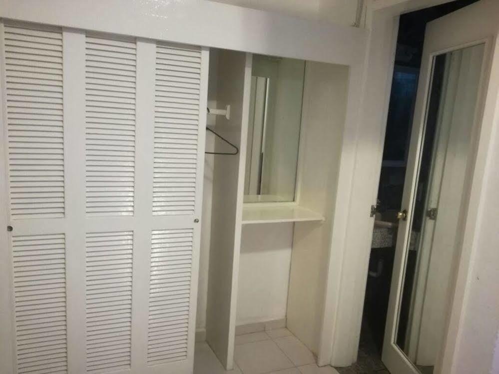 Dogtown Suites Cancun Exterior photo